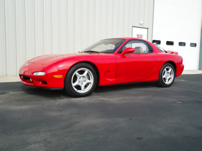 Illustration for article titled FD RX-7 Faceoff: Stock Versus Modified
